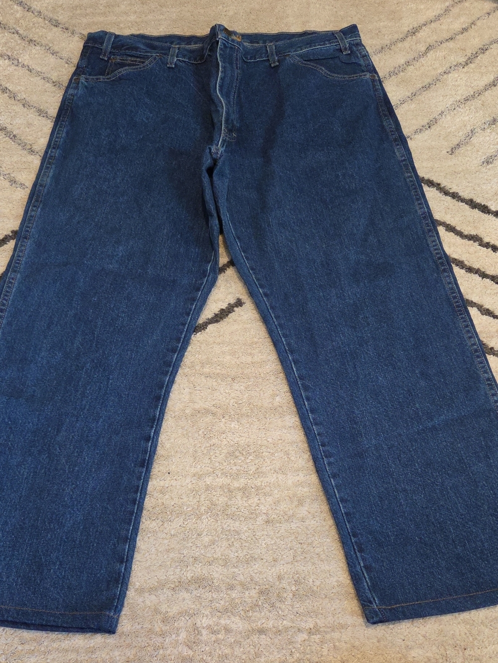 Dickies Men's Relaxed Jeans in Dark Blue Denim
